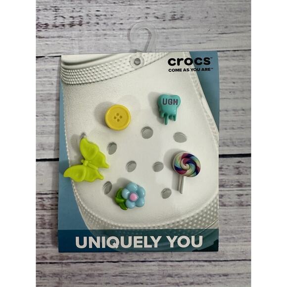 Crocs Jibbitz Charms UGH 5 Pack Flower Sucker Butterfly Button Lot of 10 Packs - Picture 2 of 5